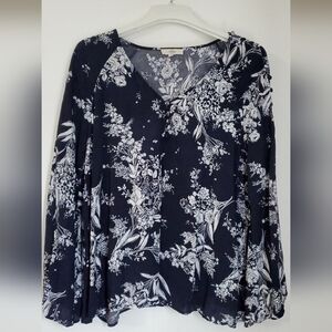 Entro Navy and White Floral Blouse, Buttons at Shoulder, XL, 12-14